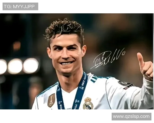 C罗不仅是足球明星更是唱歌达人展现多才多艺的魅力