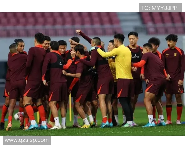 三大热门足球明星的崛起与影响力分析及未来发展趋势探讨