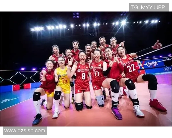 上海排球队在城市联赛中以100分稳居积分榜首位引领全局