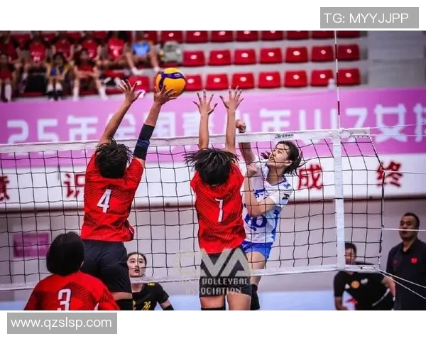 上海排球队在全国锦标赛中的拼搏历程与荣耀时刻回顾