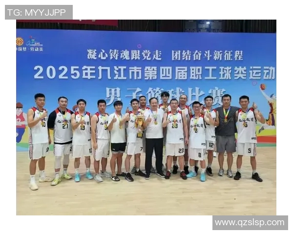 上海篮球队以60分领跑精英赛积分榜展现强劲实力与竞争优势