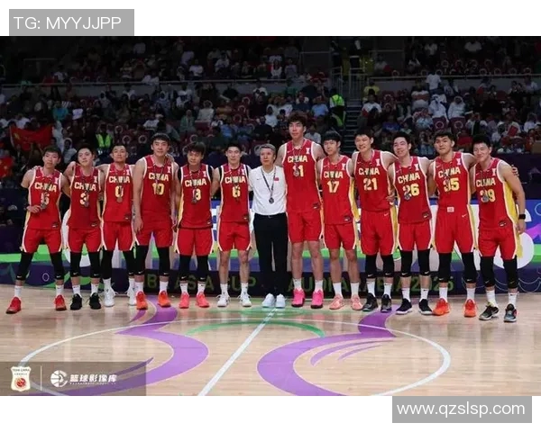 上海篮球队实力强劲荣登全国第六名展现出色竞技状态与团队合作精神
